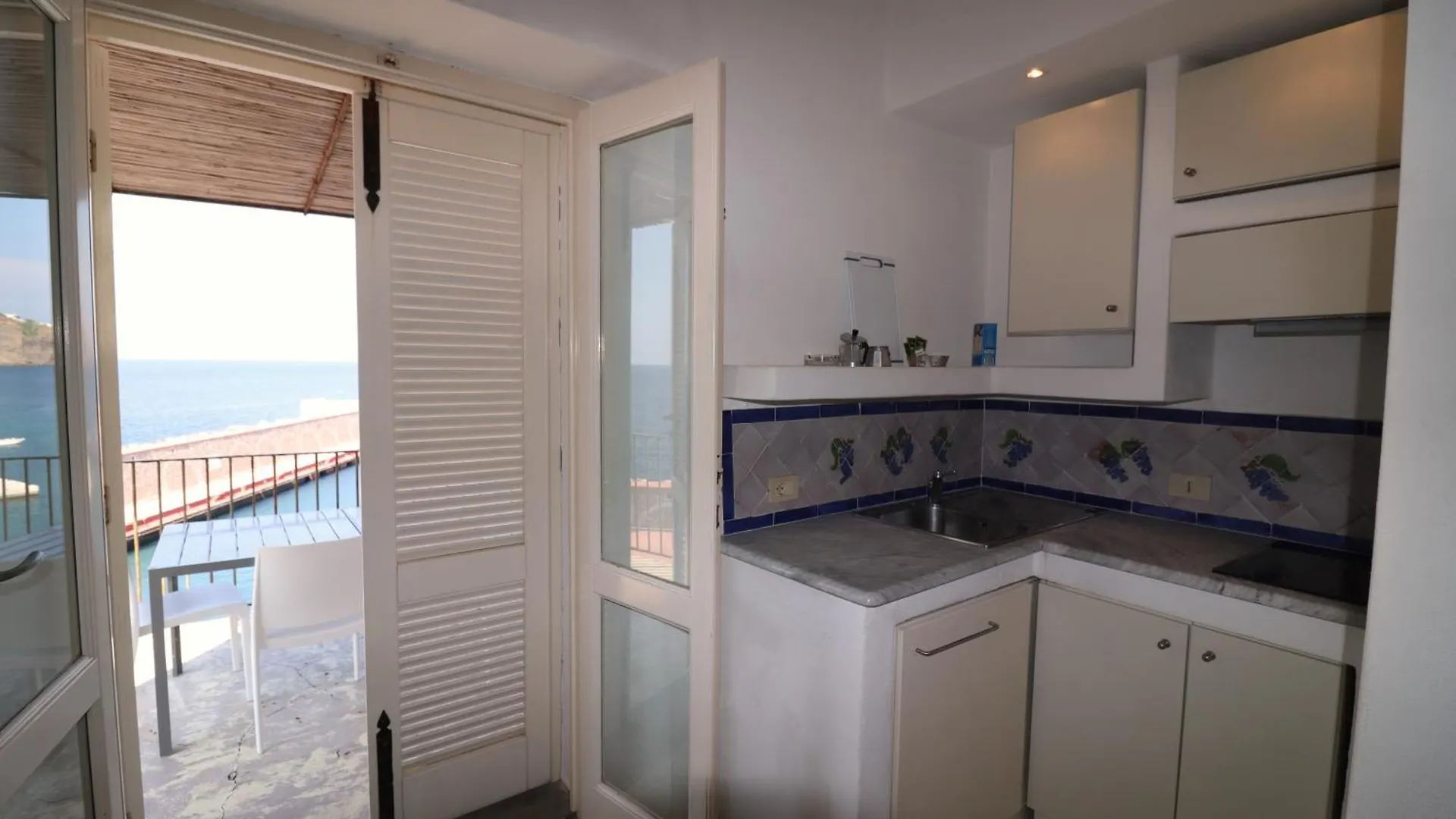 Casa Uva, Sul Porto Di Malfaアパートメント イタリア